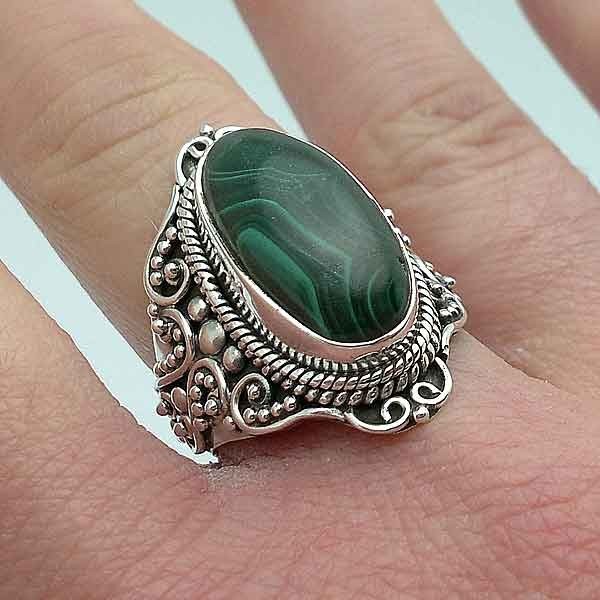 Ring sterling silver and malachite