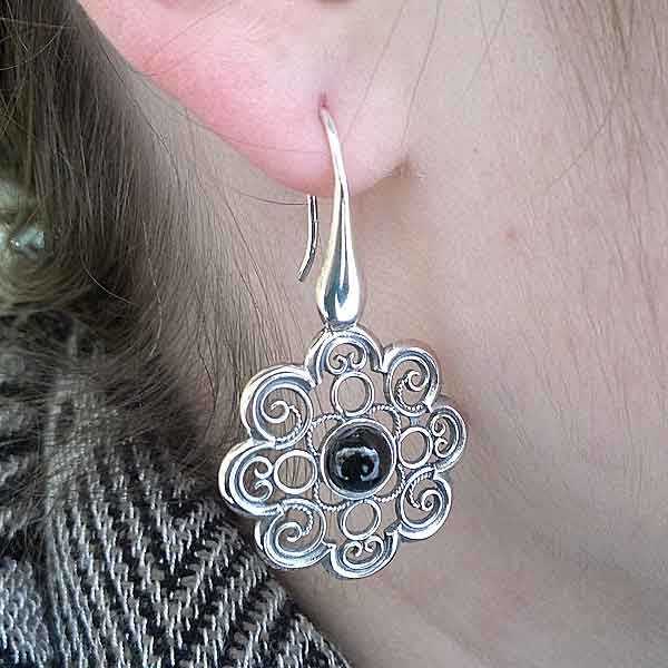 Earrings artisans in silver