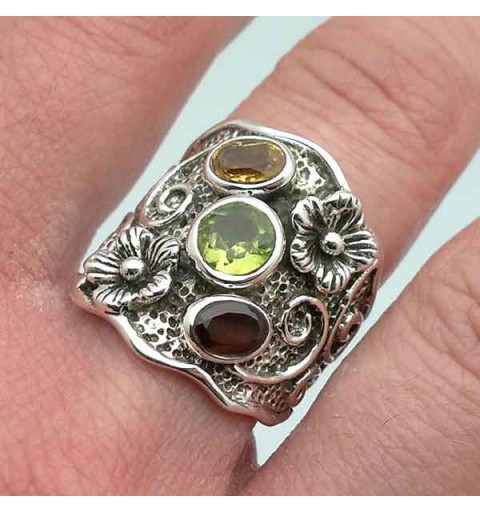 Anillo plata con flores