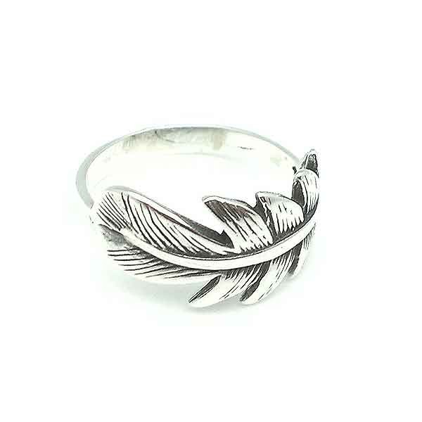 Silver ring, leaf