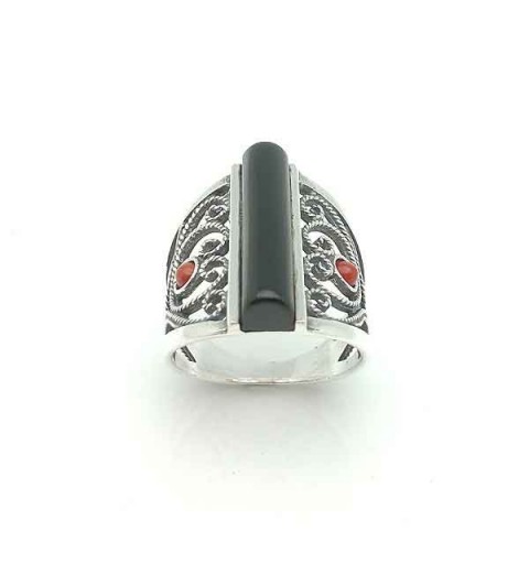 Jet and coral ring
