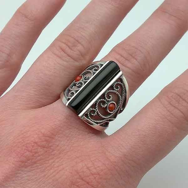 Jet and coral ring