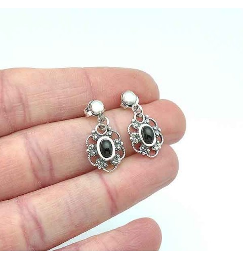 Jet flower earrings