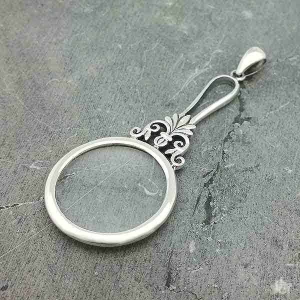 Magnifying glass pendant