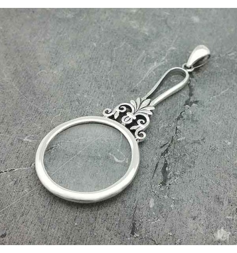 Magnifying glass pendant