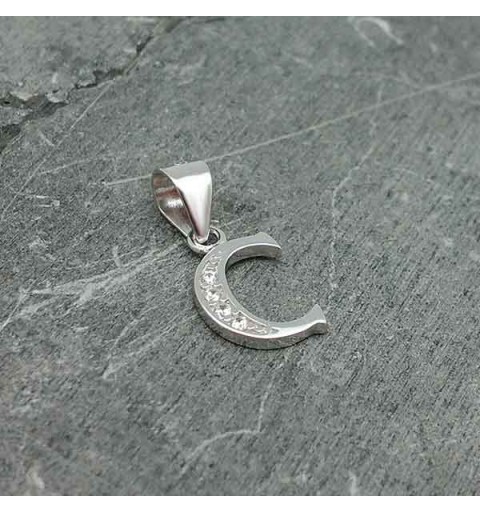 Initial pendant, letter C