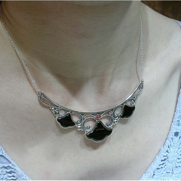 Sterling silver, jet and coral choker