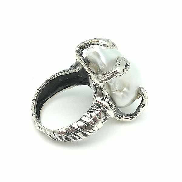 Silver ring with baroque pearl