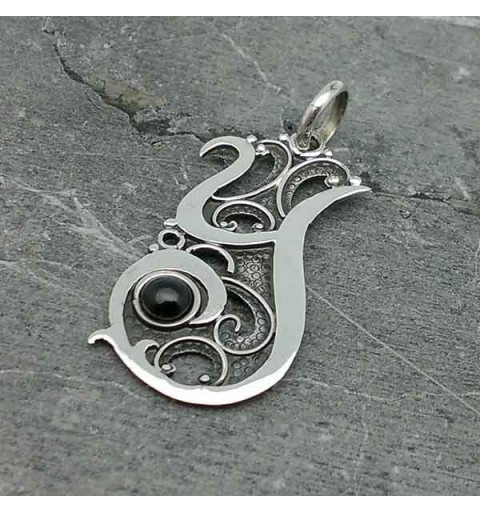 Initial, letter Y, in sterling silver and jet
