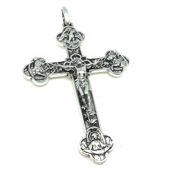 Cross pendant, in sterling silver