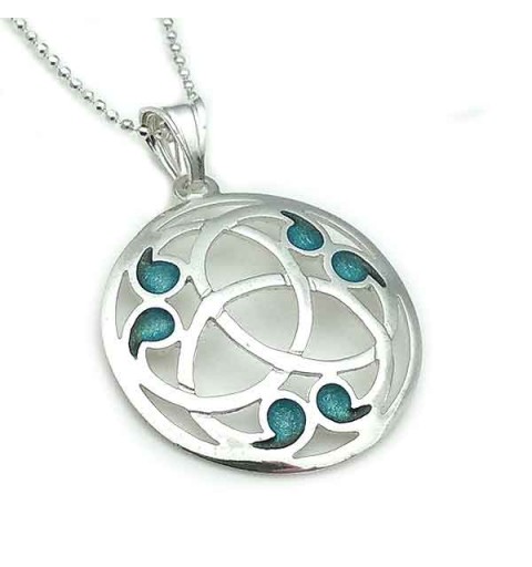 Celtic pendant, in the shape of a triquette, made of sterling silver and fire enamel.