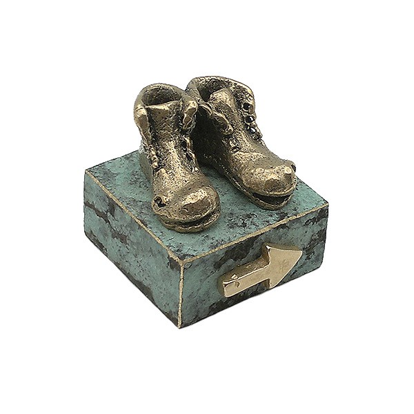 Sculpture boots way Santiago