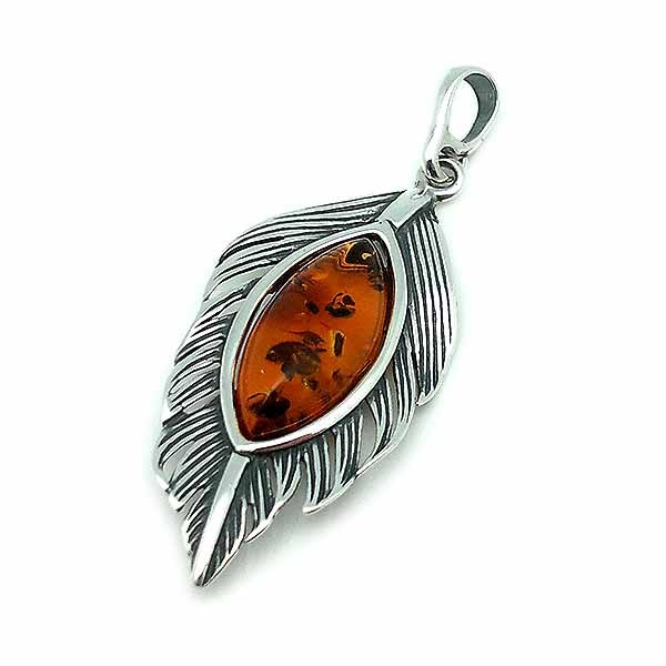 Leaf pendant, in silver and amber.