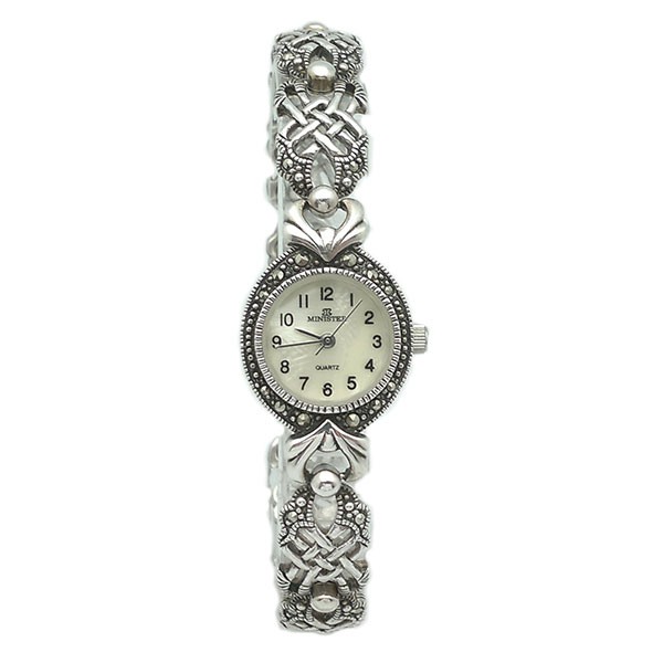Reloj para damas, elaborado en plata de ley marcasitas, acabado vintage.