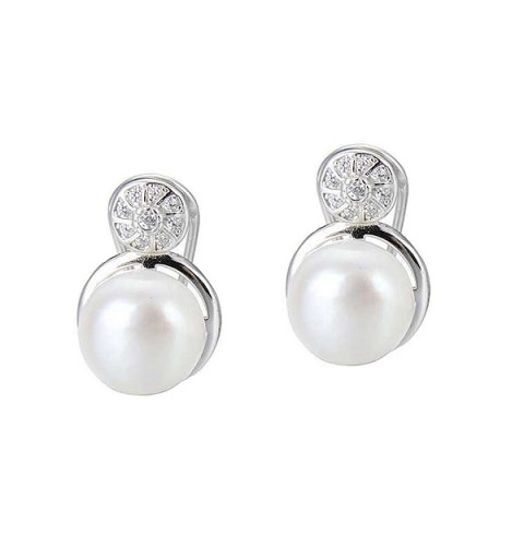 Silver and pearl earrings, with omega closure