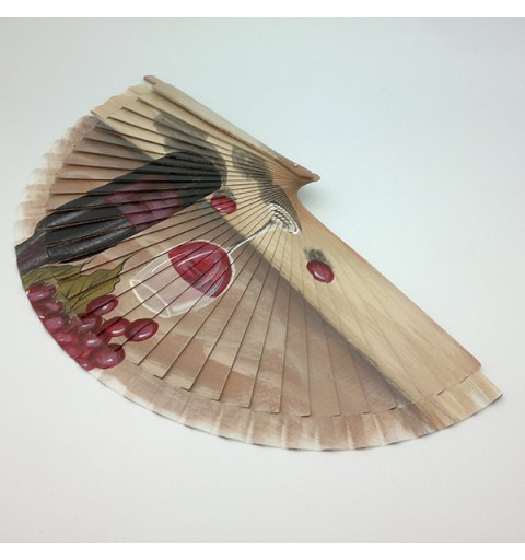 Fan, in which we can see a beautiful still life.