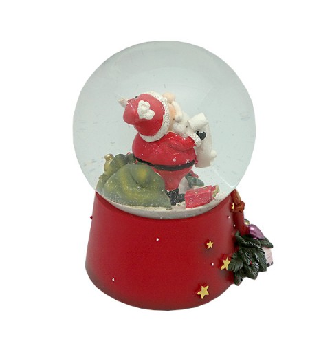 Bola de nieve navideña, con la figura de papá Noel.