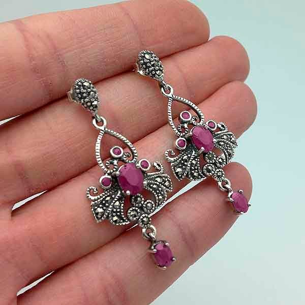Pendientes de rubies