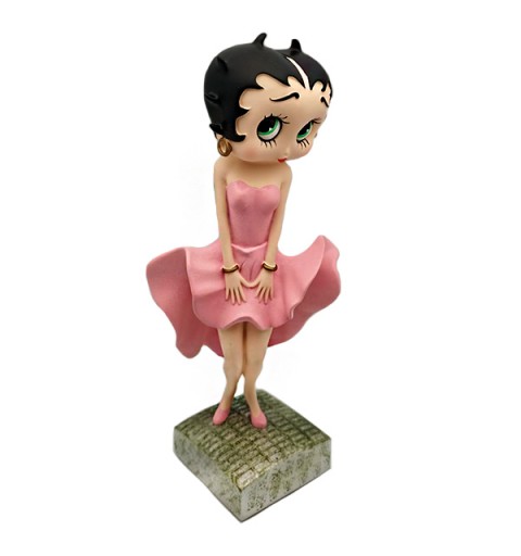 Betty Boop posando, vestido rosa.