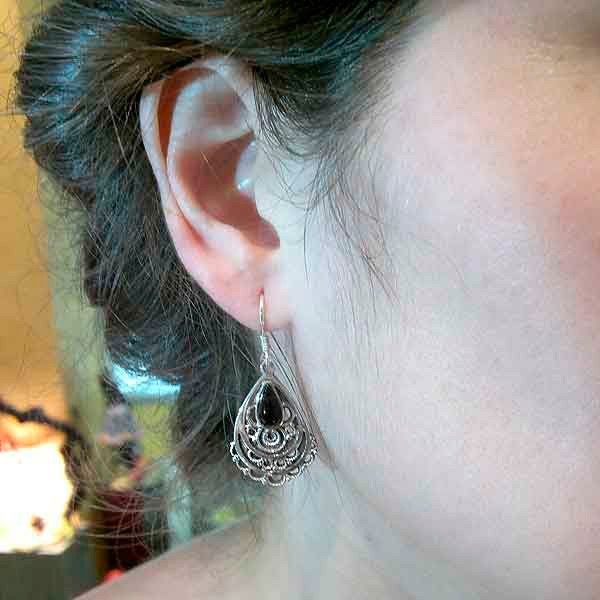 Pendientes largos azabache