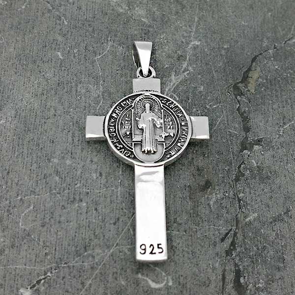 Crucifijo San Benito