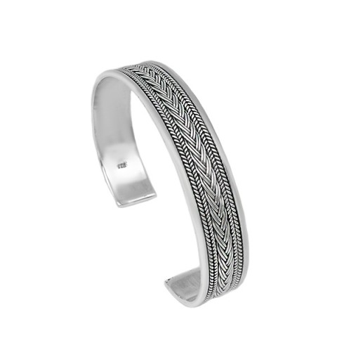 Braided silver bracelet