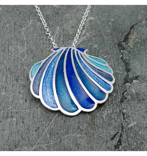 Blue shell pendant , road santiago