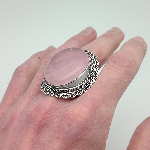 Anillo cuarzo rosa