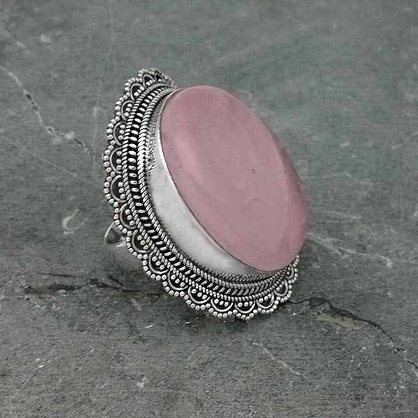 Anillo cuarzo rosa