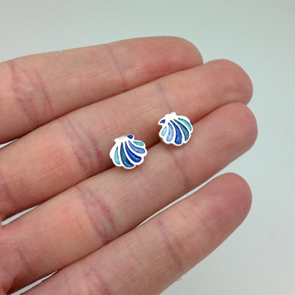 Blue shell earrings road