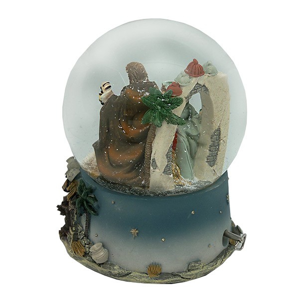 Snowball with nativity scene
