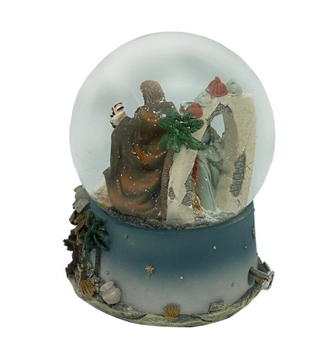 Snowball with nativity scene
