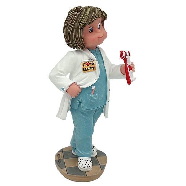 Figura dentista chica, llamada "mi primer paciente" de Nadal Studio