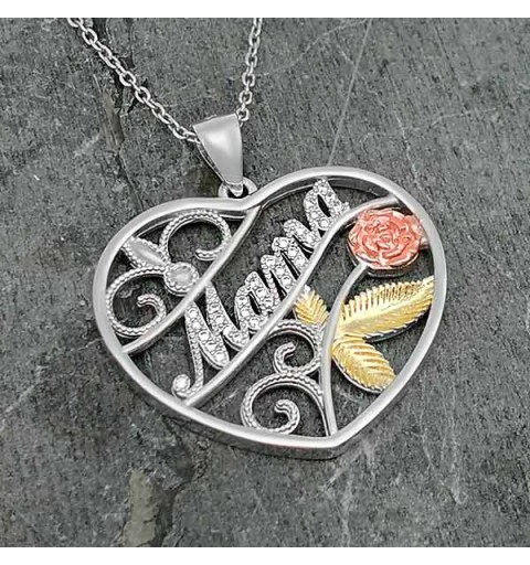 Colgante corazón de flores