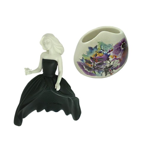 Bombonera floral negra