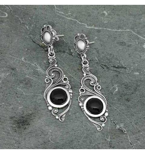 Pendientes largos azabache redondo