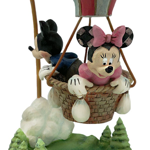 Figura Mickey y Minnie Mouse, de paseo en globo aerostático