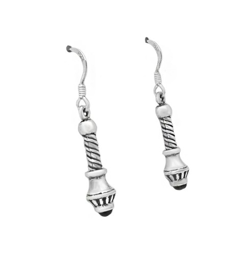 Pendientes finos tipo torque