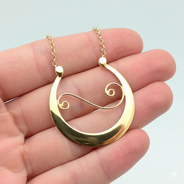 Colgante da Fonsagrada en plata dorada