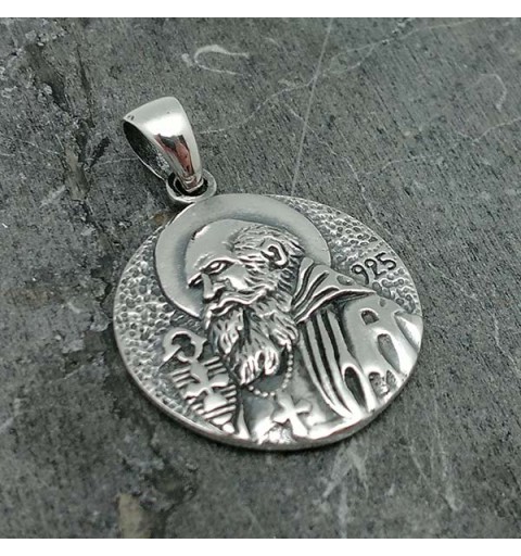 Medalla de San Benito, en plata de ley.