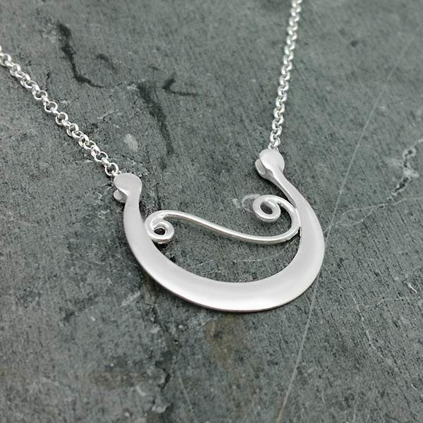 Colgante da Fonsagrada mediano