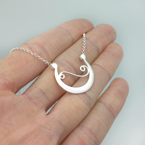 Colgante da Fonsagrada mediano