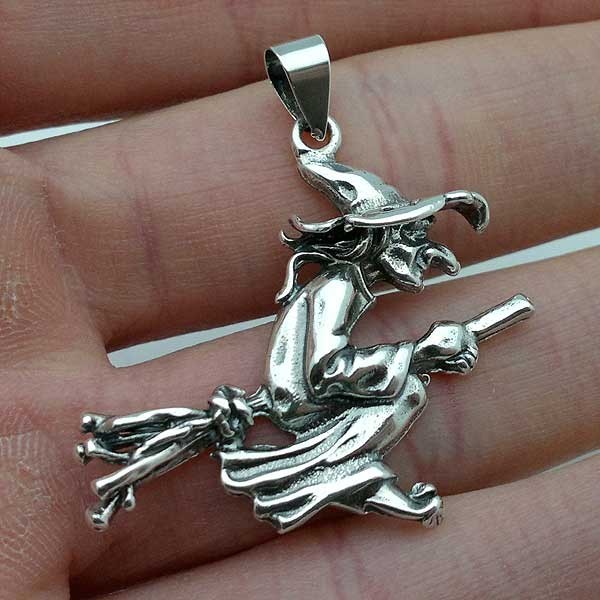 Witch pendant in Sterling Silver