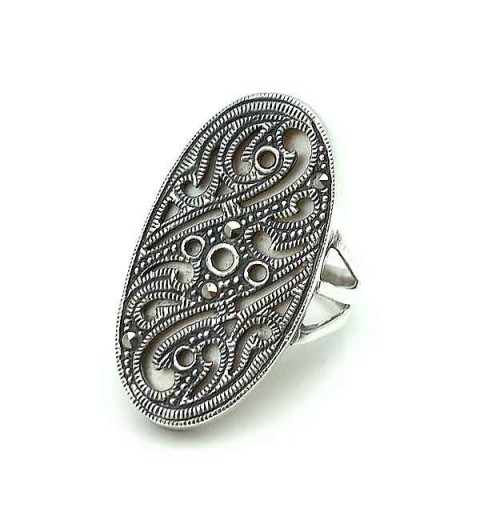 Silver ring, pearl and marcasite